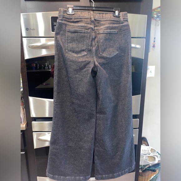 SPANX Women's Wide Legged Jeans In Charcoal - Picture 6 of 6